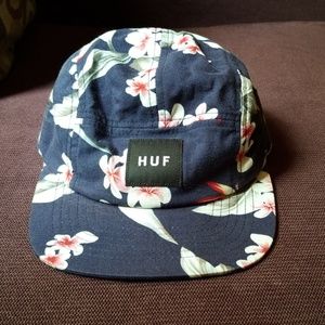 🌺 HUF 5 panel hat